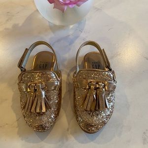 Kids glitter shoes